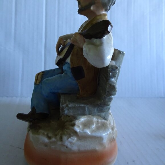 Music Figure - Beggar with his Dog - Vintage Sankyo - Japan- Porcelain - Picture 7 of 8